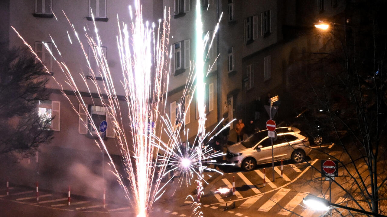 New Year's fireworks accidents kill five in Germany