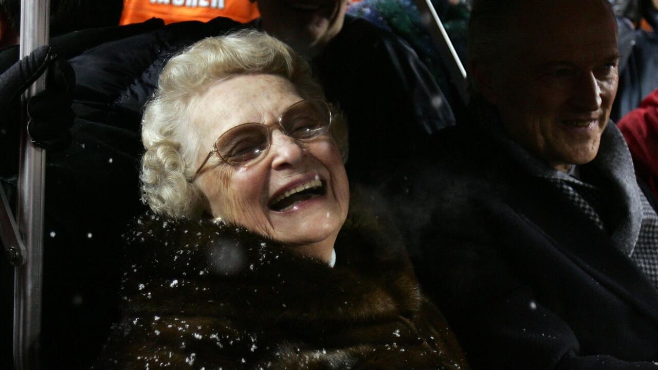 NFL Bears owner McCaskey, oldest in US sport, dead at 102