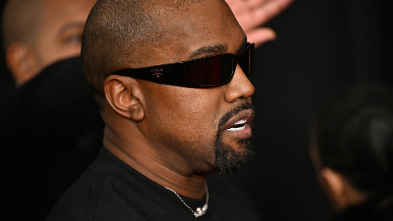 Kanye West's website goes down after Nazi T